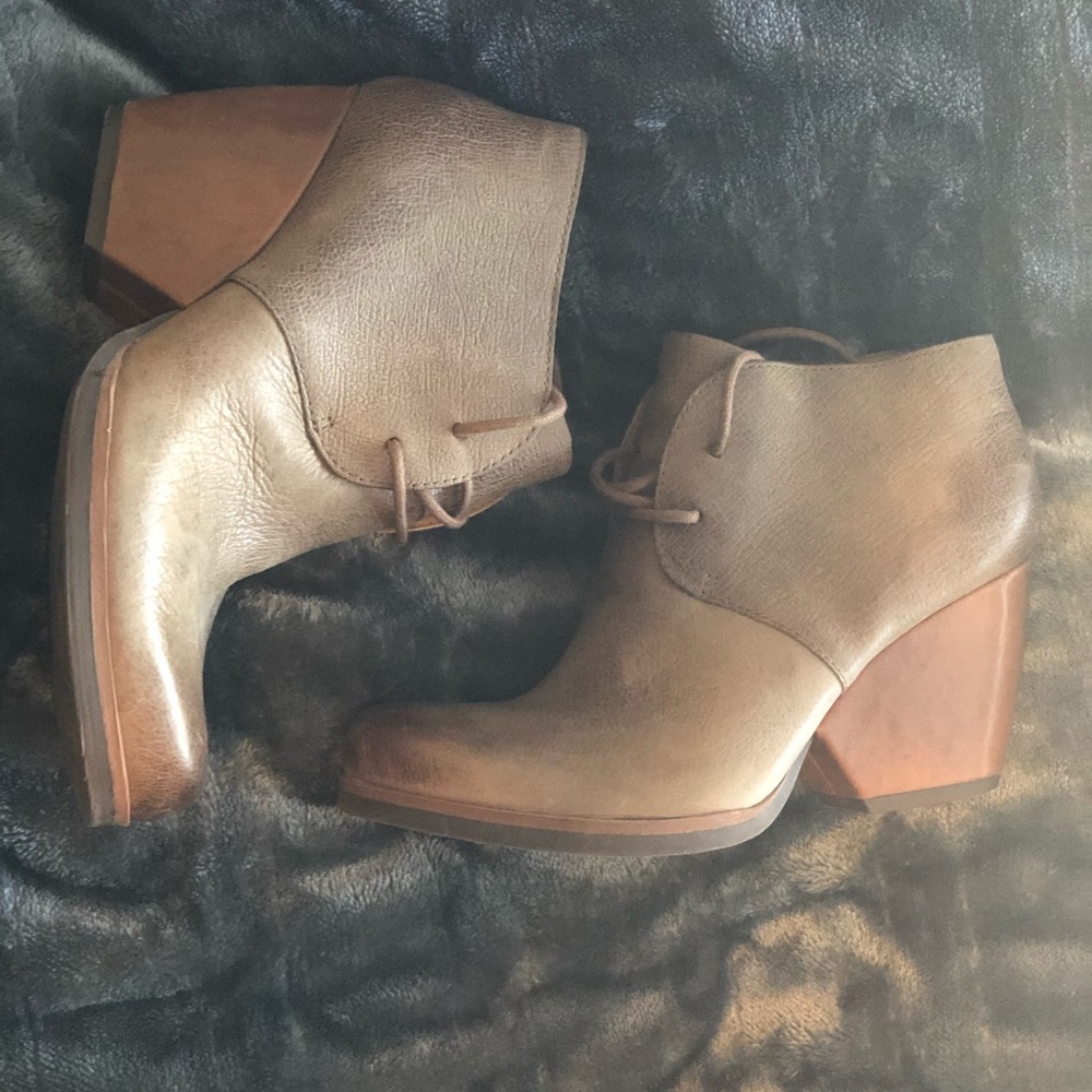 Kork-Ease Boots.